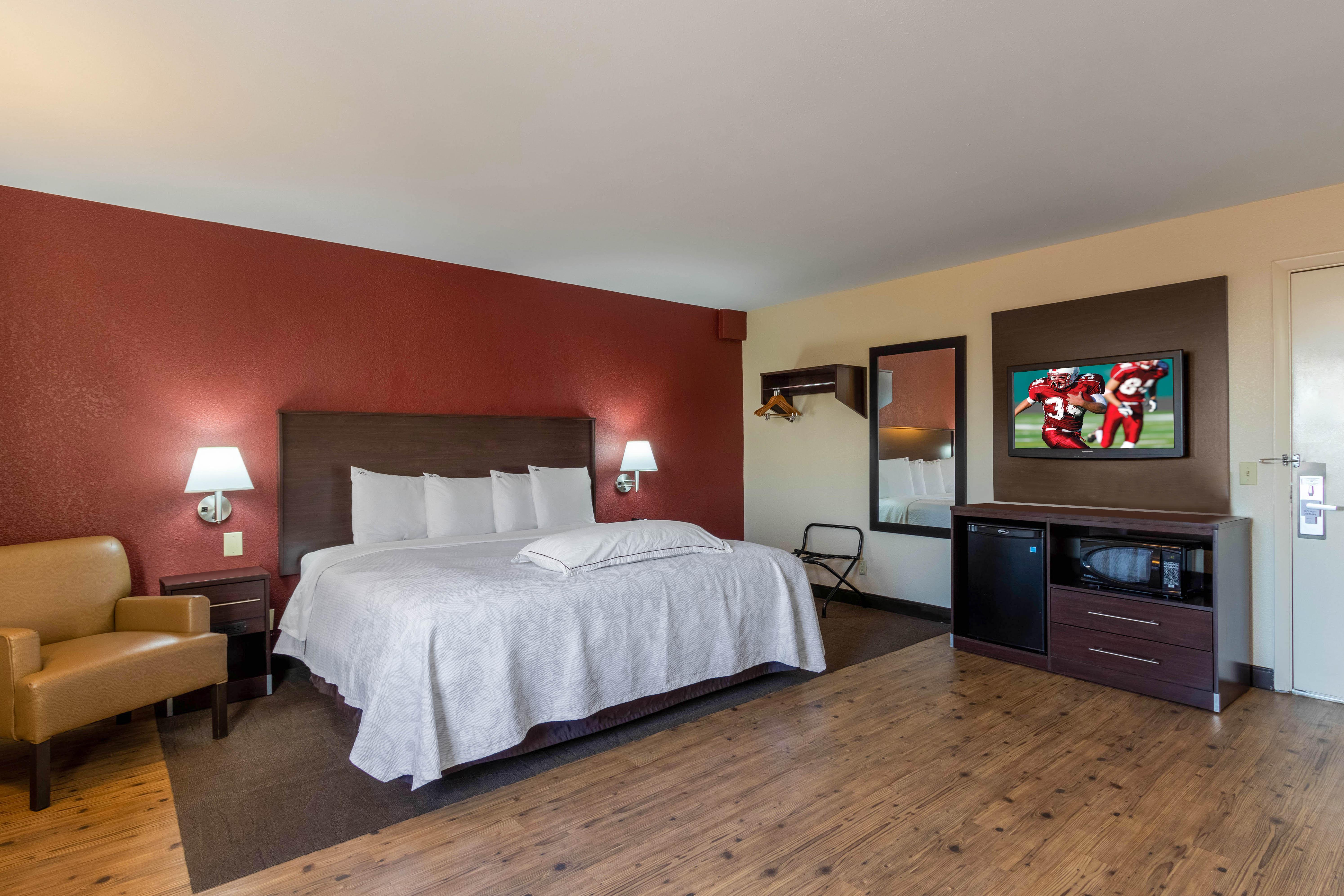 Red Roof Inn Plus+ El Paso East Exterior photo