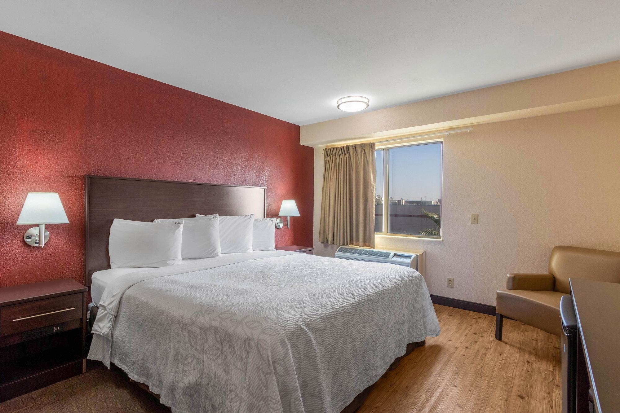 Red Roof Inn Plus+ El Paso East Exterior photo