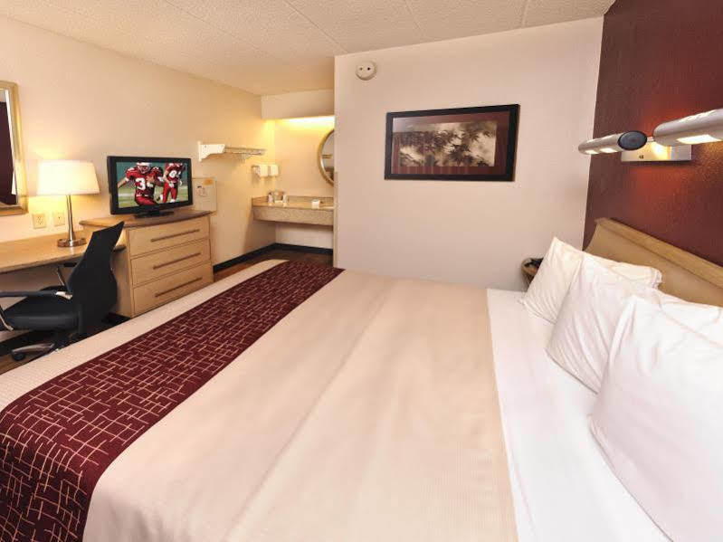 Red Roof Inn Plus+ El Paso East Exterior photo