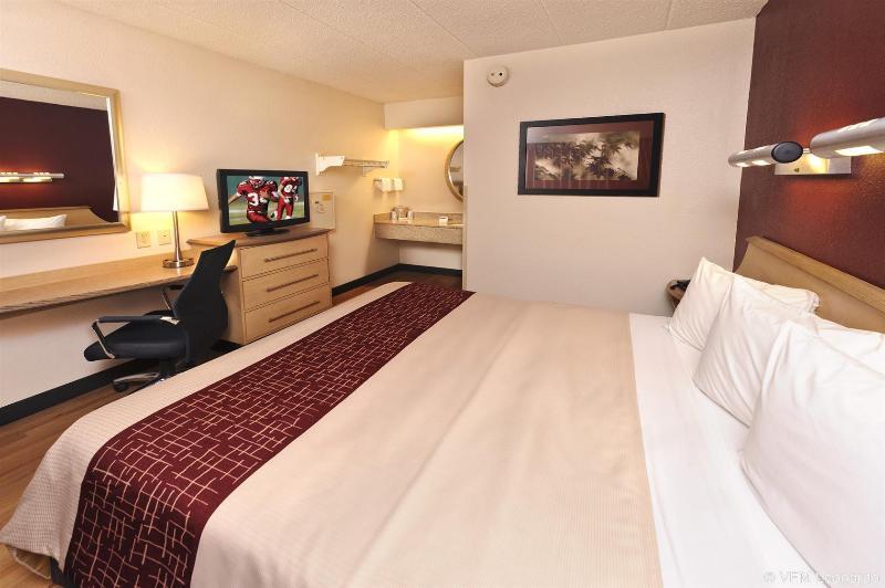 Red Roof Inn Plus+ El Paso East Exterior photo